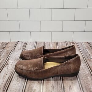 Trotters Deanna Women's Brown Mini Dot Loafers Slip On Flats 10M T1365-204